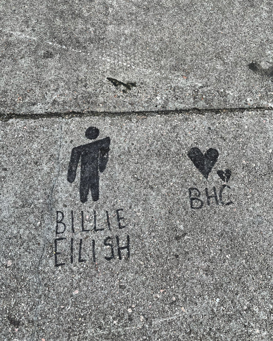 Billie Eilish - Pavement Fan Street Art @ Electric Ballroom Camden Town - Print